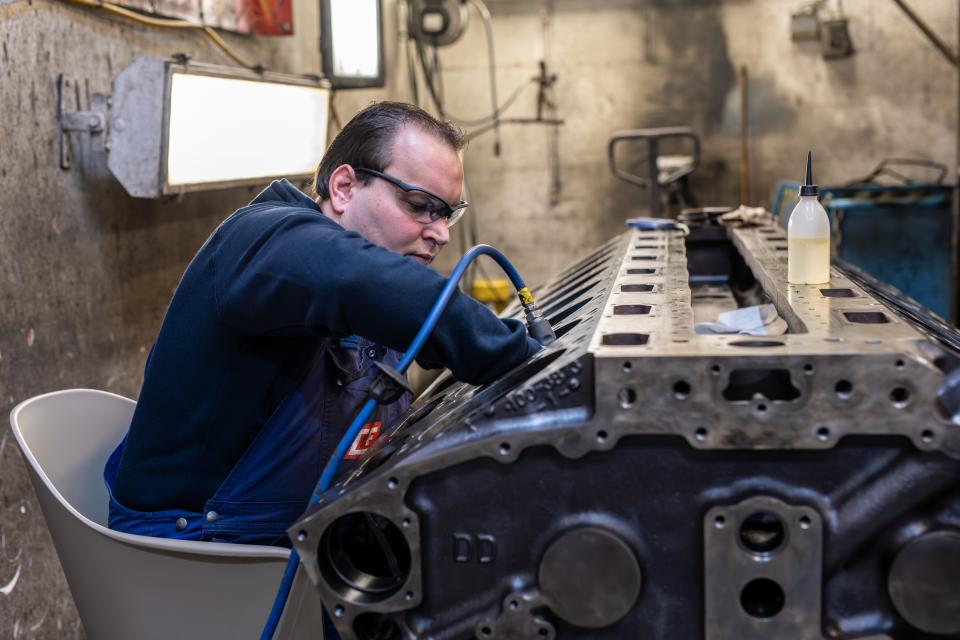 Medewerker techniek bij CF techniek